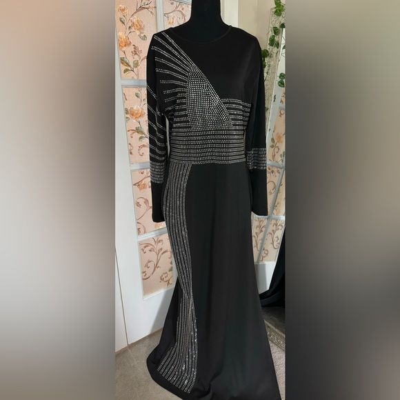 Gown Girl Dress - Picture 4 of 9